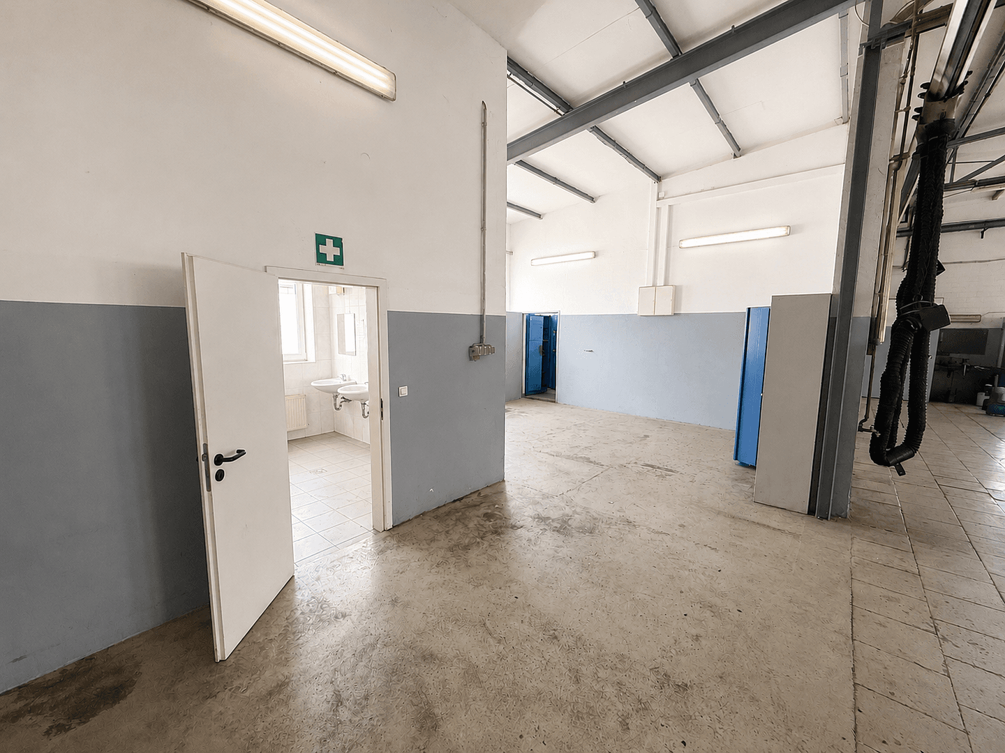 non-residential property to rent, 1,400 m², Osterweder Straße 5, Worpswede, Lower Saxony non-residential property to rent, 1,400 m², Osterweder Straße 5, Worpswede, Lower Saxony
