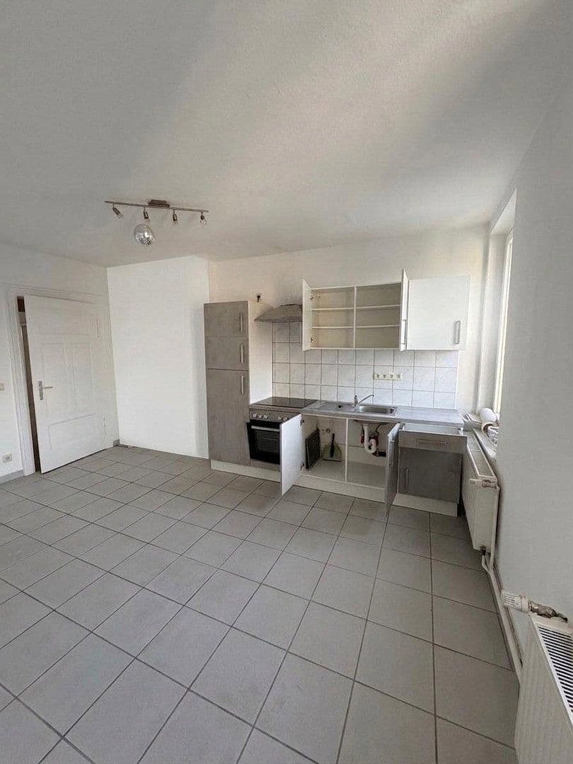 2 bedroom with open-plan kitchen flat to rent, 100 m², Martintistr. 17a, Osnabrück, Lower Saxony 2 bedroom with open-plan kitchen flat to rent, 100 m², Martintistr. 17a, Osnabrück, Lower Saxony