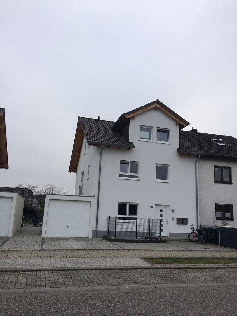 4 bedroom flat for sale, 135 m², Albert-Einstein-Allee 26, Limburgerhof, Rhineland-Palatinate 4 bedroom flat for sale, 135 m², Albert-Einstein-Allee 26, Limburgerhof, Rhineland-Palatinate
