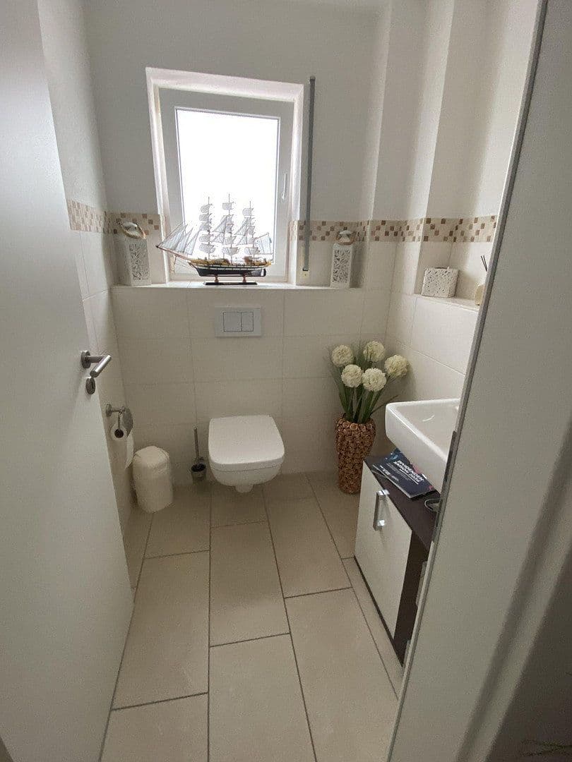 4 bedroom flat for sale, 135 m², Albert-Einstein-Allee 26, Limburgerhof, Rhineland-Palatinate 4 bedroom flat for sale, 135 m², Albert-Einstein-Allee 26, Limburgerhof, Rhineland-Palatinate