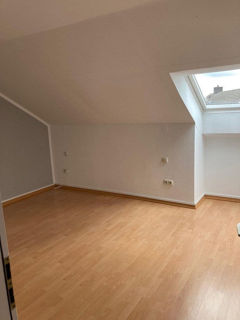 1 bedroom with open-plan kitchen flat to rent, 82 m², Holzwickede, North Rhine-Westphalia 1 bedroom with open-plan kitchen flat to rent, 82 m², Holzwickede, North Rhine-Westphalia