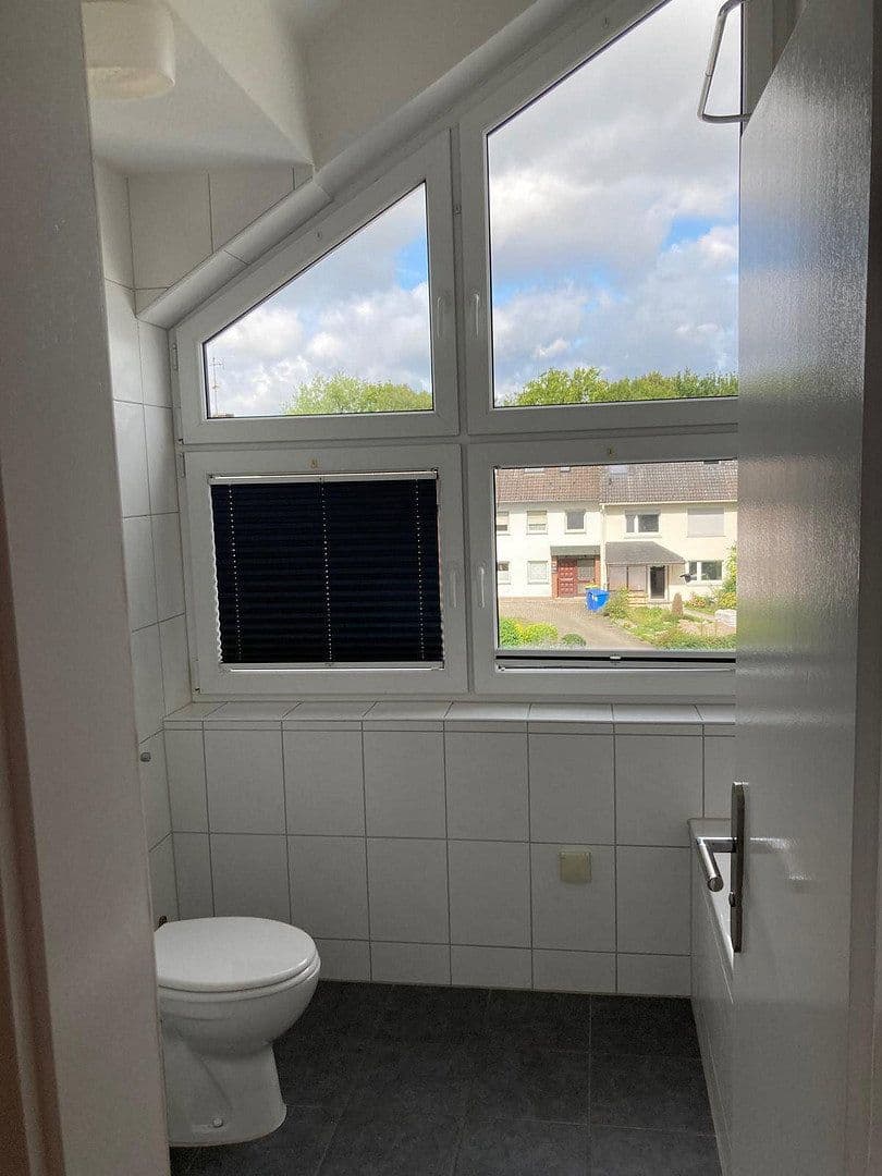 1 bedroom with open-plan kitchen flat to rent, 82 m², Holzwickede, North Rhine-Westphalia 1 bedroom with open-plan kitchen flat to rent, 82 m², Holzwickede, North Rhine-Westphalia