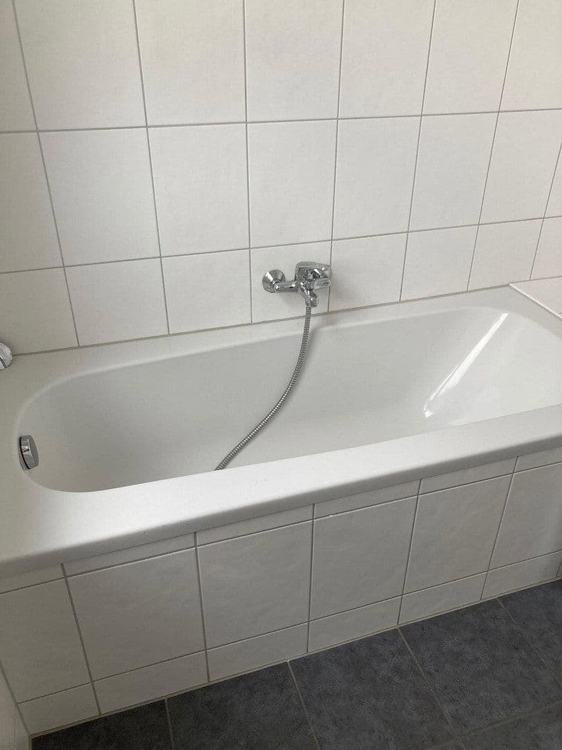 1 bedroom with open-plan kitchen flat to rent, 82 m², Holzwickede, North Rhine-Westphalia 1 bedroom with open-plan kitchen flat to rent, 82 m², Holzwickede, North Rhine-Westphalia