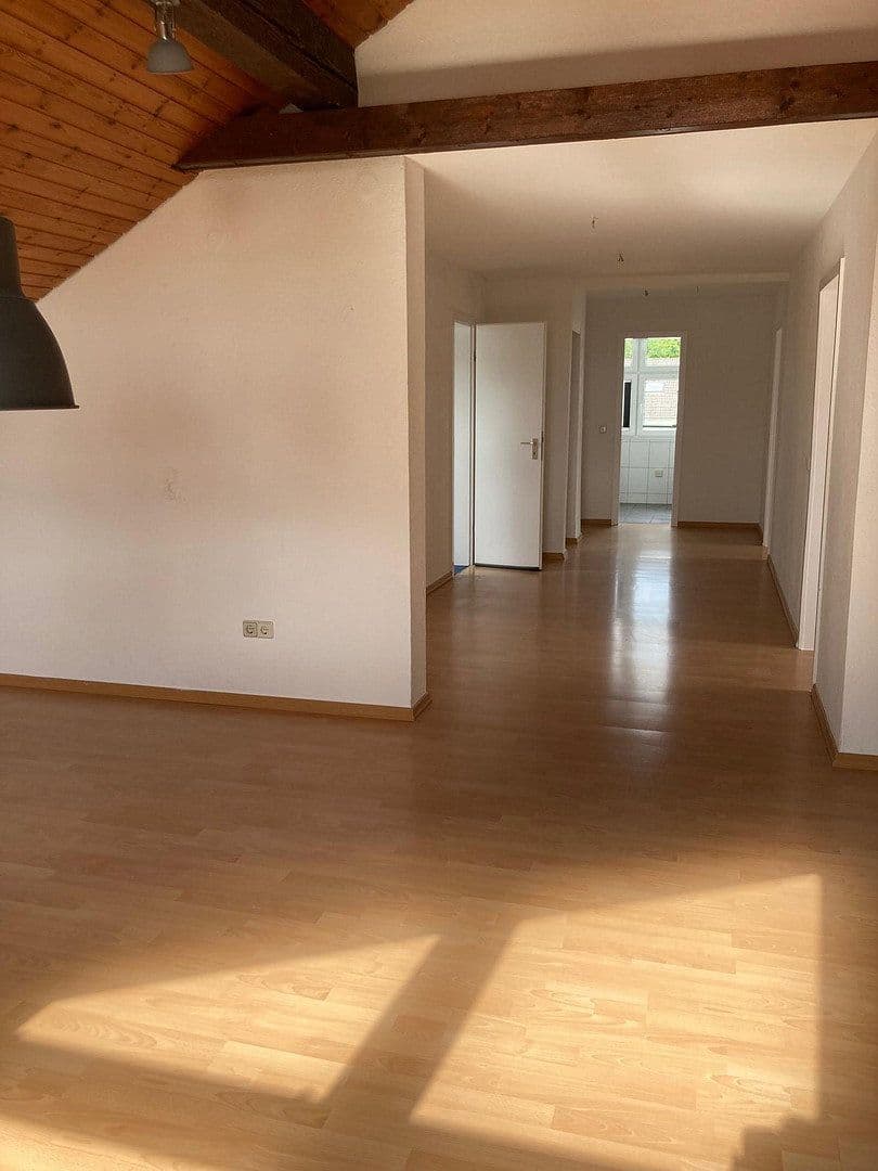 1 bedroom with open-plan kitchen flat to rent, 82 m², Holzwickede, North Rhine-Westphalia 1 bedroom with open-plan kitchen flat to rent, 82 m², Holzwickede, North Rhine-Westphalia