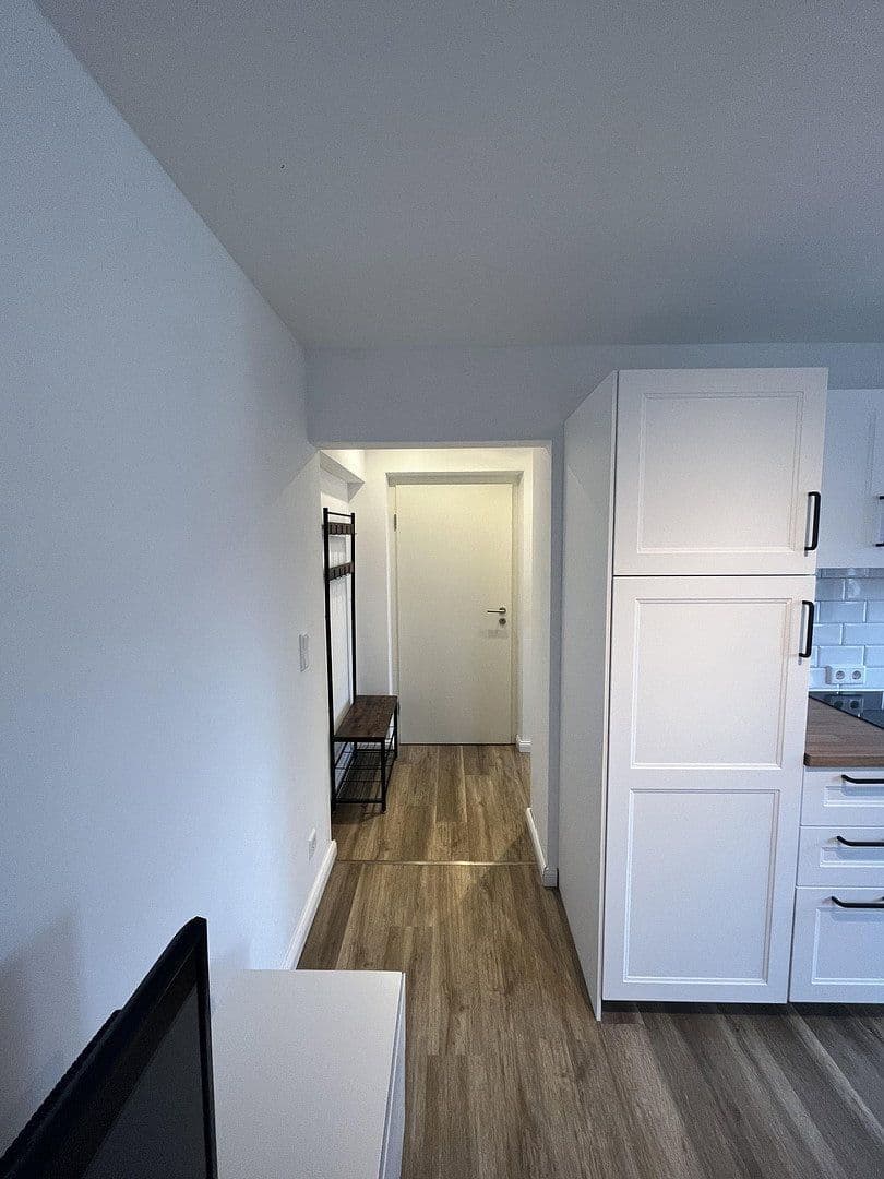 Studio flat to rent, 32 m², Ina-Ring 10, Herzogenaurach, Bavaria Studio flat to rent, 32 m², Ina-Ring 10, Herzogenaurach, Bavaria