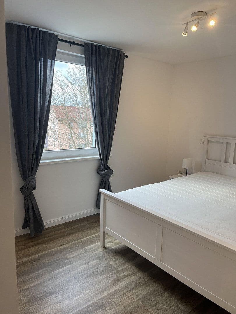Studio flat to rent, 32 m², Ina-Ring 10, Herzogenaurach, Bavaria Studio flat to rent, 32 m², Ina-Ring 10, Herzogenaurach, Bavaria
