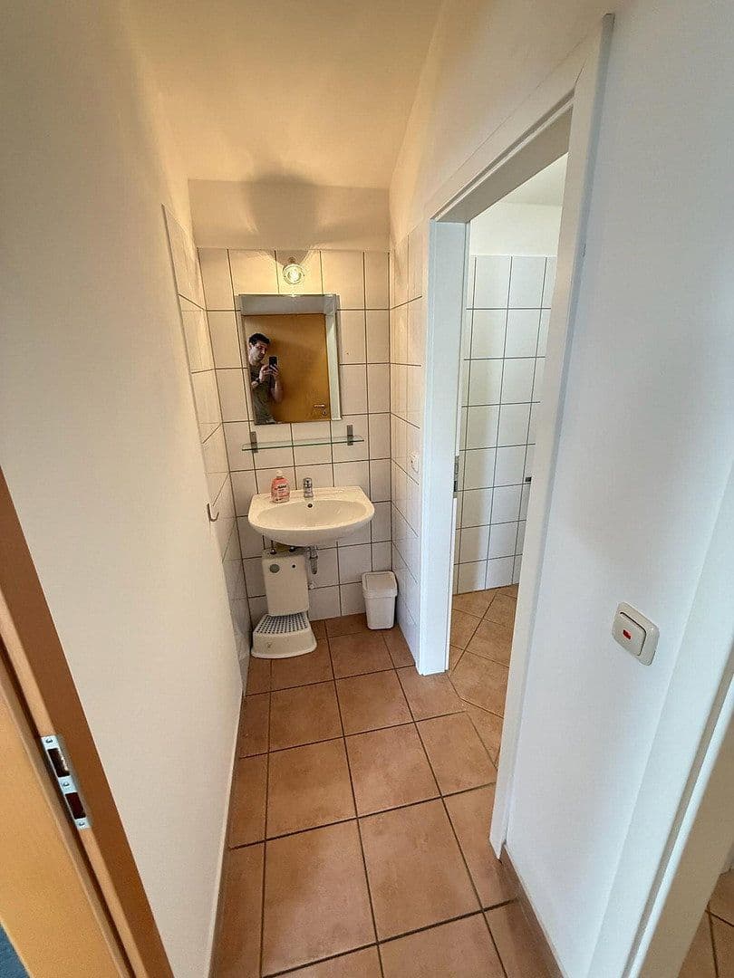 office to rent, 75 m², Höchster Straße 18a, Groß-Umstadt, Hesse office to rent, 75 m², Höchster Straße 18a, Groß-Umstadt, Hesse