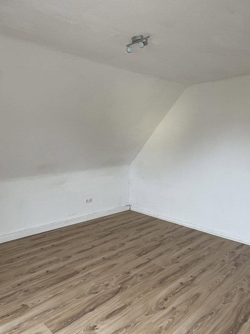 1 bedroom with open-plan kitchen flat to rent, 65 m², Forster Weg, Hamelin, Lower Saxony 1 bedroom with open-plan kitchen flat to rent, 65 m², Forster Weg, Hamelin, Lower Saxony