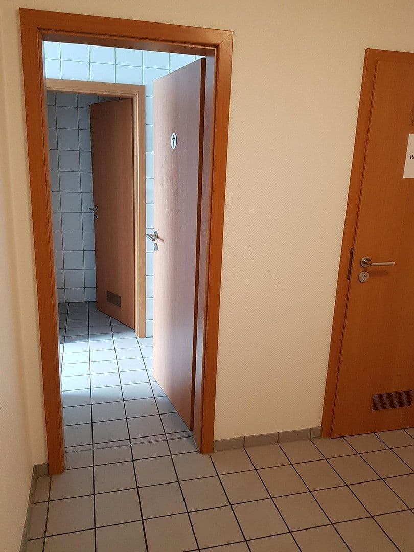 office to rent, 17 m², Freiherr-vom-Stein-Straße 131, Mülheim an der Ruhr, North Rhine-Westphalia office to rent, 17 m², Freiherr-vom-Stein-Straße 131, Mülheim an der Ruhr, North Rhine-Westphalia