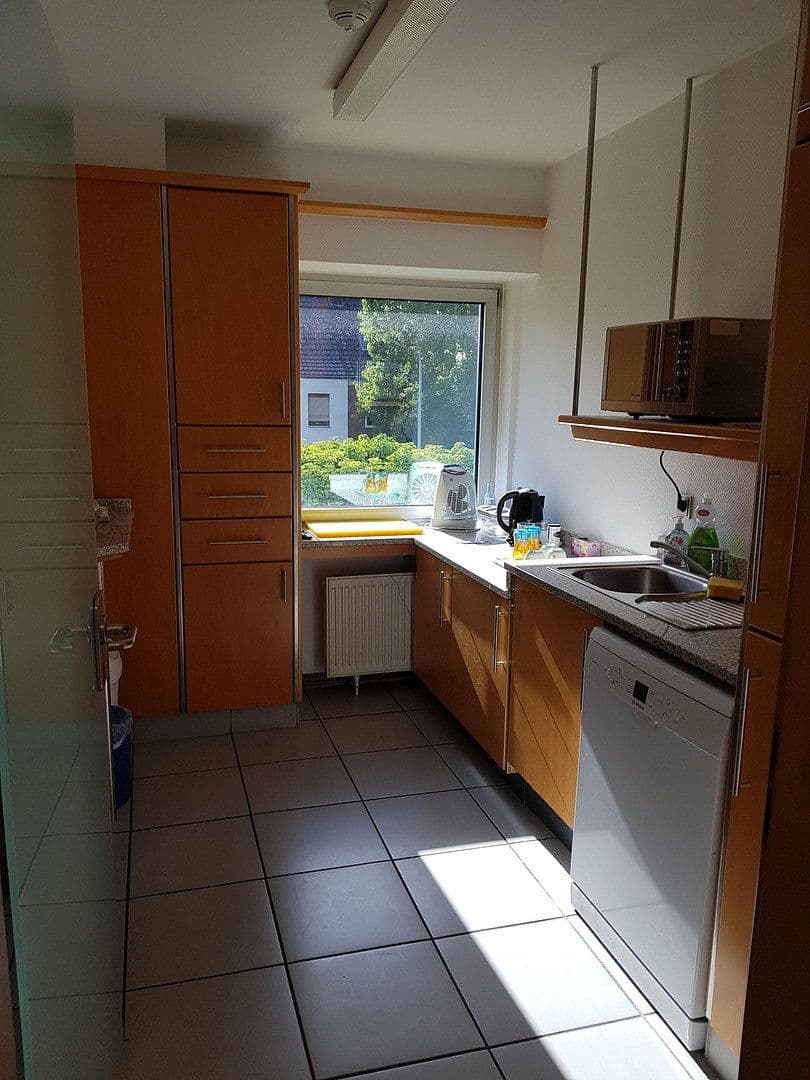 office to rent, 17 m², Freiherr-vom-Stein-Straße 131, Mülheim an der Ruhr, North Rhine-Westphalia office to rent, 17 m², Freiherr-vom-Stein-Straße 131, Mülheim an der Ruhr, North Rhine-Westphalia