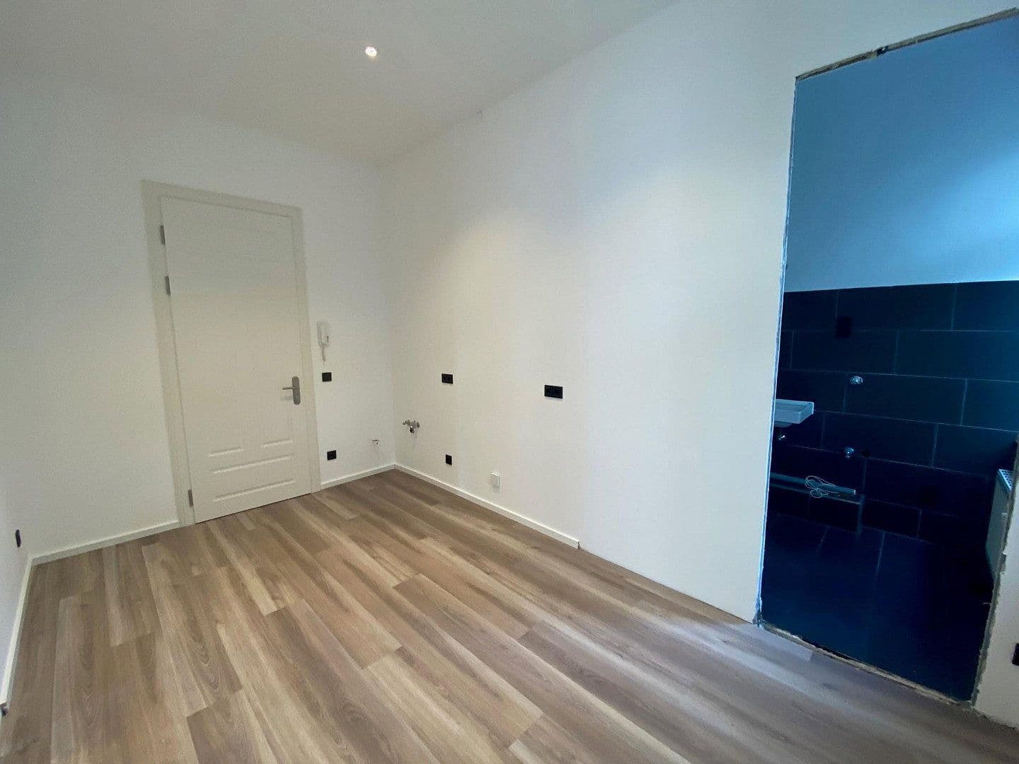 1 bedroom with open-plan kitchen flat to rent, 47 m², Essen, North Rhine-Westphalia 1 bedroom with open-plan kitchen flat to rent, 47 m², Essen, North Rhine-Westphalia