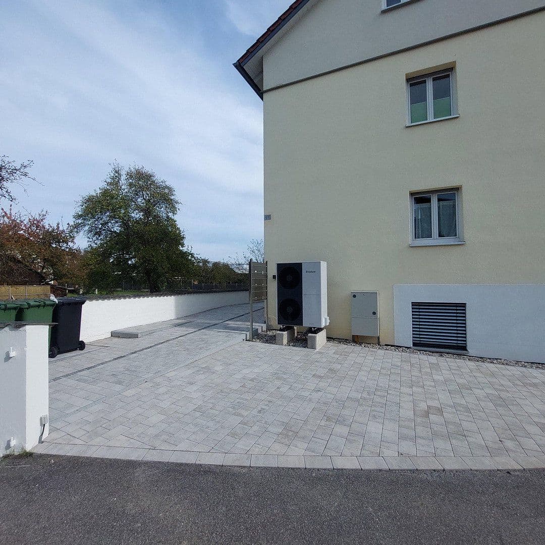 3 bedroom with open-plan kitchen flat to rent, 117 m², Hemau, Bavaria 3 bedroom with open-plan kitchen flat to rent, 117 m², Hemau, Bavaria