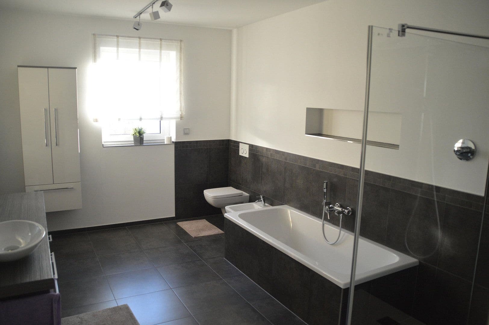 2 bedroom flat to rent, 86 m², August-Hecht-Straße 42, Offenbach am Main, Hesse 2 bedroom flat to rent, 86 m², August-Hecht-Straße 42, Offenbach am Main, Hesse