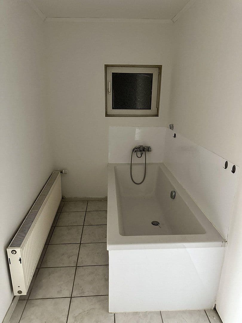 4 bedroom flat to rent, 115 m², Delligsen, Lower Saxony 4 bedroom flat to rent, 115 m², Delligsen, Lower Saxony
