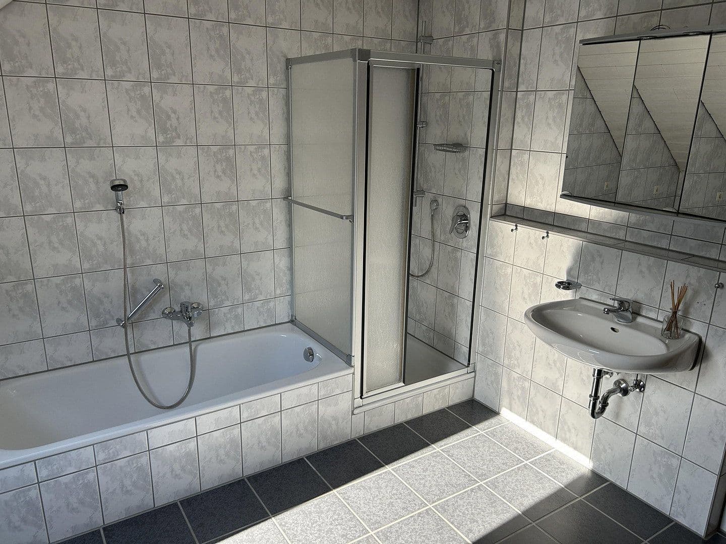2 bedroom with open-plan kitchen flat to rent, 85 m², Wüstenrot, Baden-Württemberg 2 bedroom with open-plan kitchen flat to rent, 85 m², Wüstenrot, Baden-Württemberg