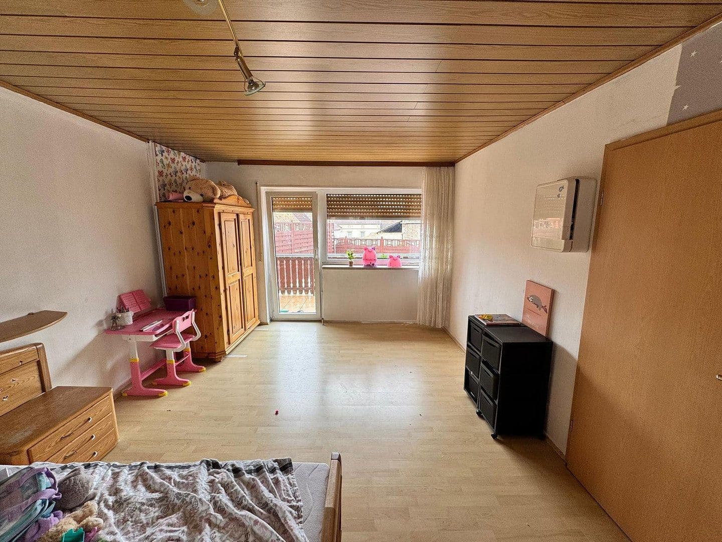 3 bedroom with open-plan kitchen flat to rent, 137 m², Sprendlinger Strasse 5, Pfaffen-Schwabenheim, Rhineland-Palatinate 3 bedroom with open-plan kitchen flat to rent, 137 m², Sprendlinger Strasse 5, Pfaffen-Schwabenheim, Rhineland-Palatinate