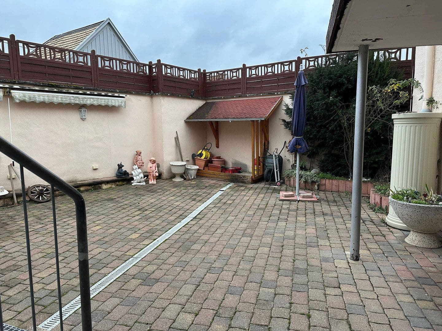3 bedroom with open-plan kitchen flat to rent, 137 m², Sprendlinger Strasse 5, Pfaffen-Schwabenheim, Rhineland-Palatinate 3 bedroom with open-plan kitchen flat to rent, 137 m², Sprendlinger Strasse 5, Pfaffen-Schwabenheim, Rhineland-Palatinate