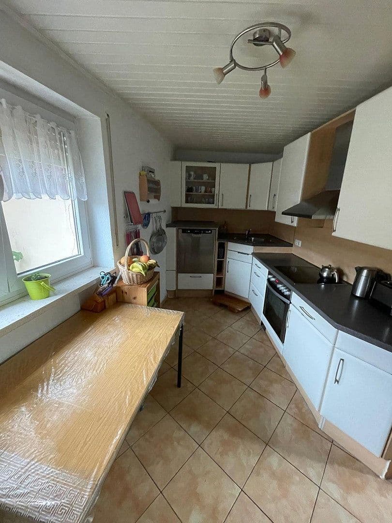 3 bedroom with open-plan kitchen flat to rent, 137 m², Sprendlinger Strasse 5, Pfaffen-Schwabenheim, Rhineland-Palatinate 3 bedroom with open-plan kitchen flat to rent, 137 m², Sprendlinger Strasse 5, Pfaffen-Schwabenheim, Rhineland-Palatinate