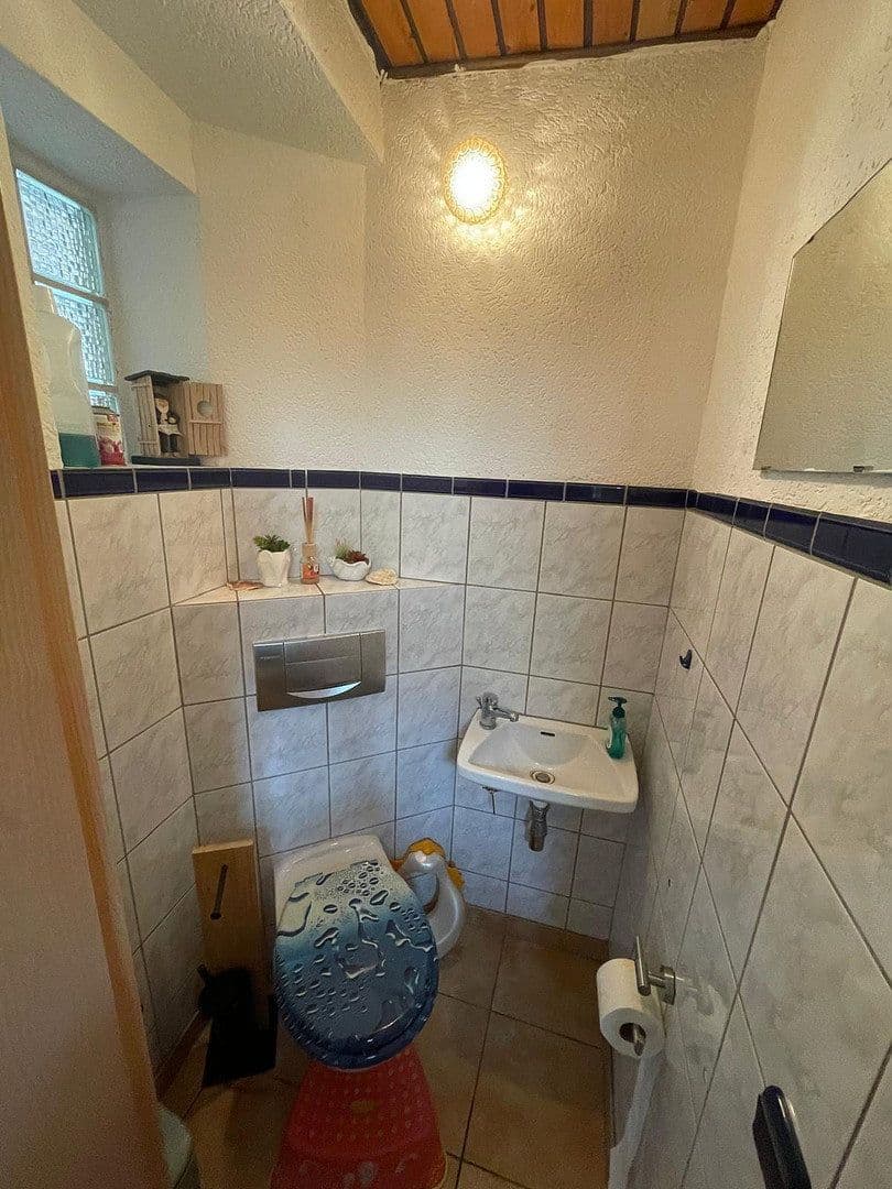 3 bedroom with open-plan kitchen flat to rent, 137 m², Sprendlinger Strasse 5, Pfaffen-Schwabenheim, Rhineland-Palatinate 3 bedroom with open-plan kitchen flat to rent, 137 m², Sprendlinger Strasse 5, Pfaffen-Schwabenheim, Rhineland-Palatinate