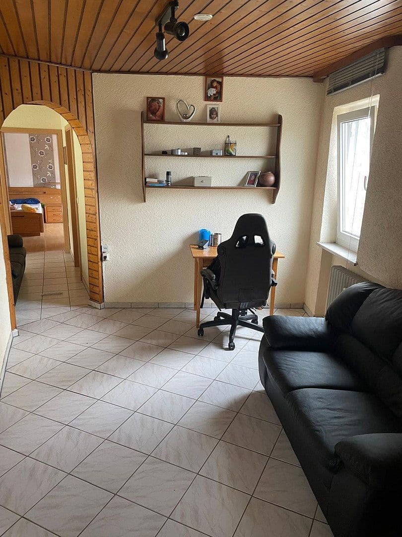 3 bedroom with open-plan kitchen flat to rent, 137 m², Sprendlinger Strasse 5, Pfaffen-Schwabenheim, Rhineland-Palatinate 3 bedroom with open-plan kitchen flat to rent, 137 m², Sprendlinger Strasse 5, Pfaffen-Schwabenheim, Rhineland-Palatinate