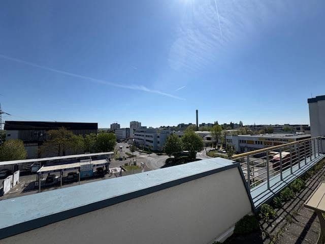 office to rent, 246 m², Berner Str. 71, Frankfurt - Nieder-Eschbach, Hesse office to rent, 246 m², Berner Str. 71, Frankfurt - Nieder-Eschbach, Hesse