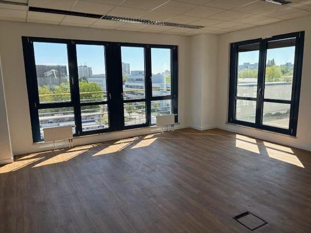 office to rent, 246 m², Berner Str. 71, Frankfurt - Nieder-Eschbach, Hesse office to rent, 246 m², Berner Str. 71, Frankfurt - Nieder-Eschbach, Hesse