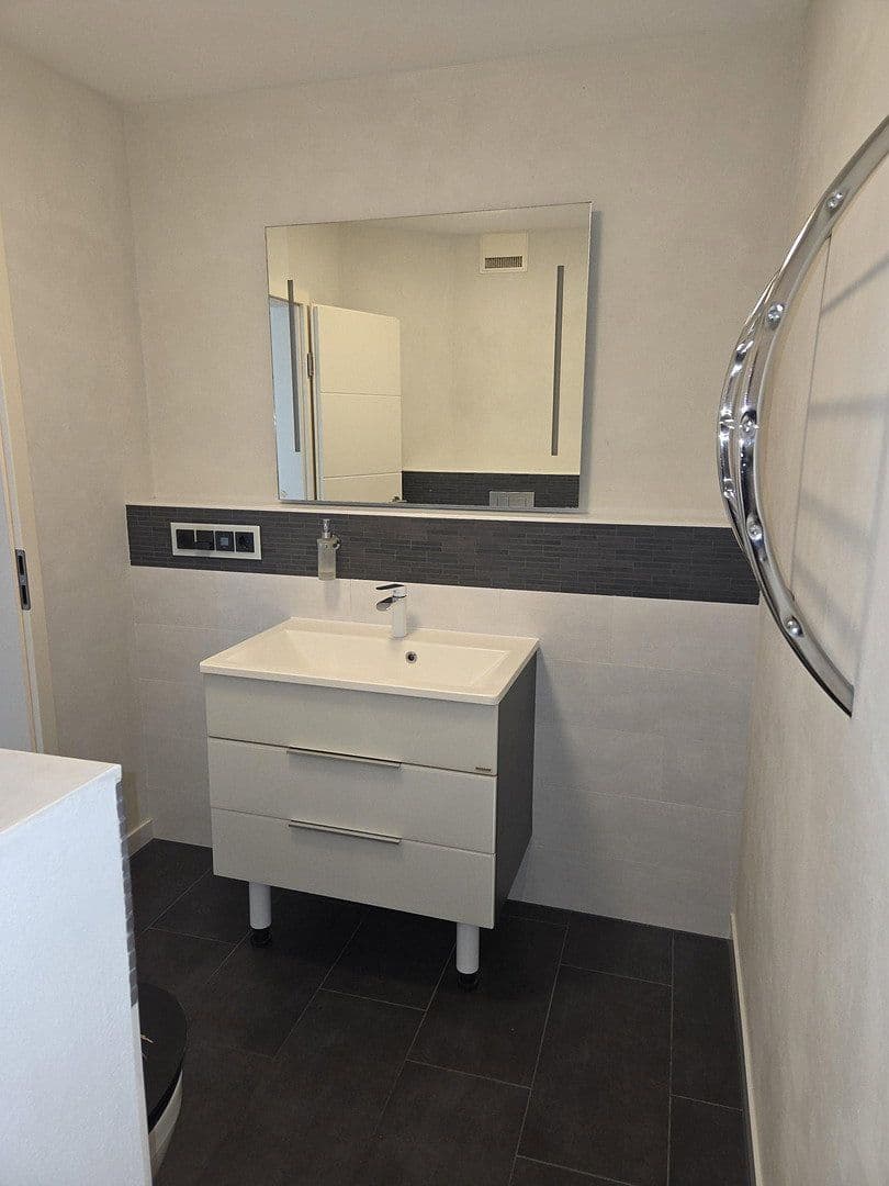 2 bedroom flat for sale, 72 m², Flörsheim, Hesse 2 bedroom flat for sale, 72 m², Flörsheim, Hesse