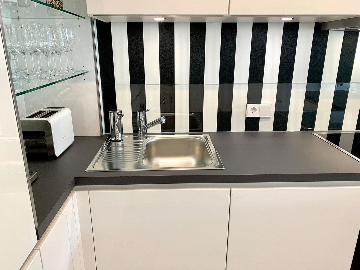 1 bedroom with open-plan kitchen flat to rent, 70 m², Albertus Magnus Str. 48, Leonberg, Baden-Württemberg 1 bedroom with open-plan kitchen flat to rent, 70 m², Albertus Magnus Str. 48, Leonberg, Baden-Württemberg
