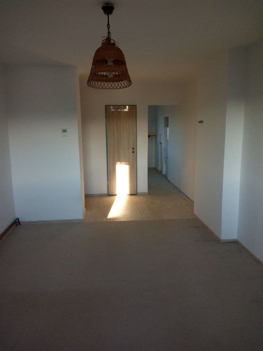 1 bedroom with open-plan kitchen flat to rent, 37 m², Sídliště, Trhové Sviny, Jihočeský Region 1 bedroom with open-plan kitchen flat to rent, 37 m², Sídliště, Trhové Sviny, Jihočeský Region