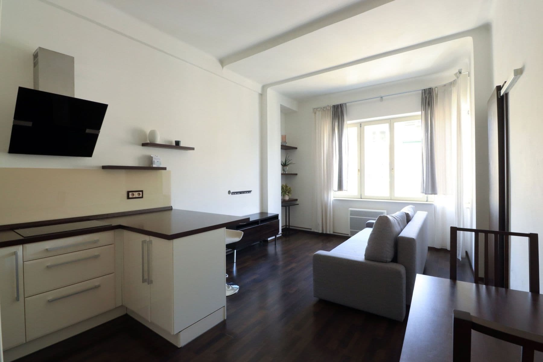 1 bedroom with open-plan kitchen flat to rent, 46 m², Křižíkova, Prague, Prague 1 bedroom with open-plan kitchen flat to rent, 46 m², Křižíkova, Prague, Prague