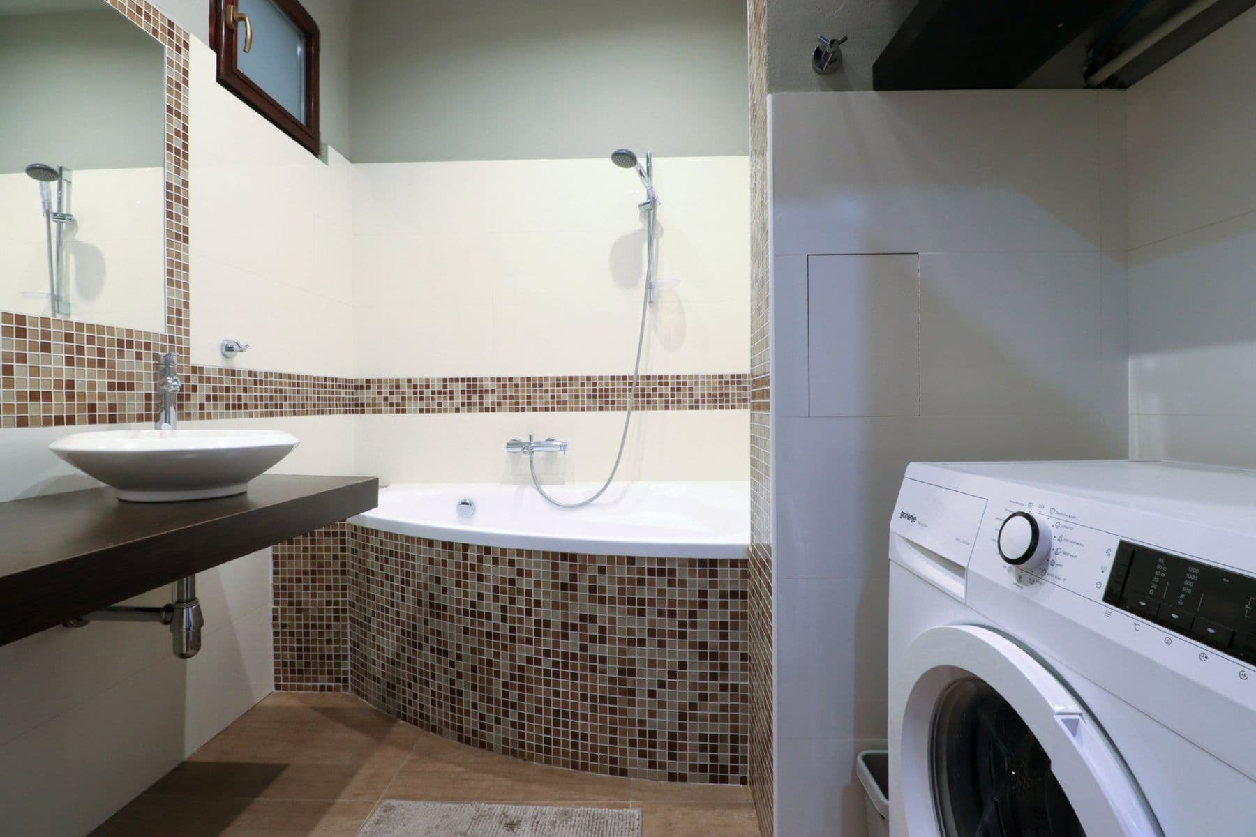1 bedroom with open-plan kitchen flat to rent, 46 m², Křižíkova, Prague, Prague 1 bedroom with open-plan kitchen flat to rent, 46 m², Křižíkova, Prague, Prague