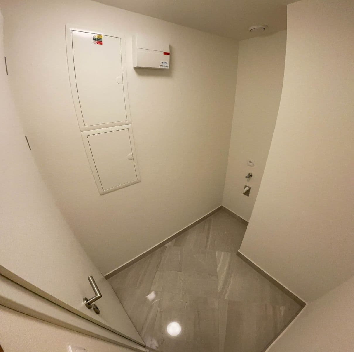 2 bedroom with open-plan kitchen flat to rent, 71 m², K Metru, Prague, Prague 2 bedroom with open-plan kitchen flat to rent, 71 m², K Metru, Prague, Prague