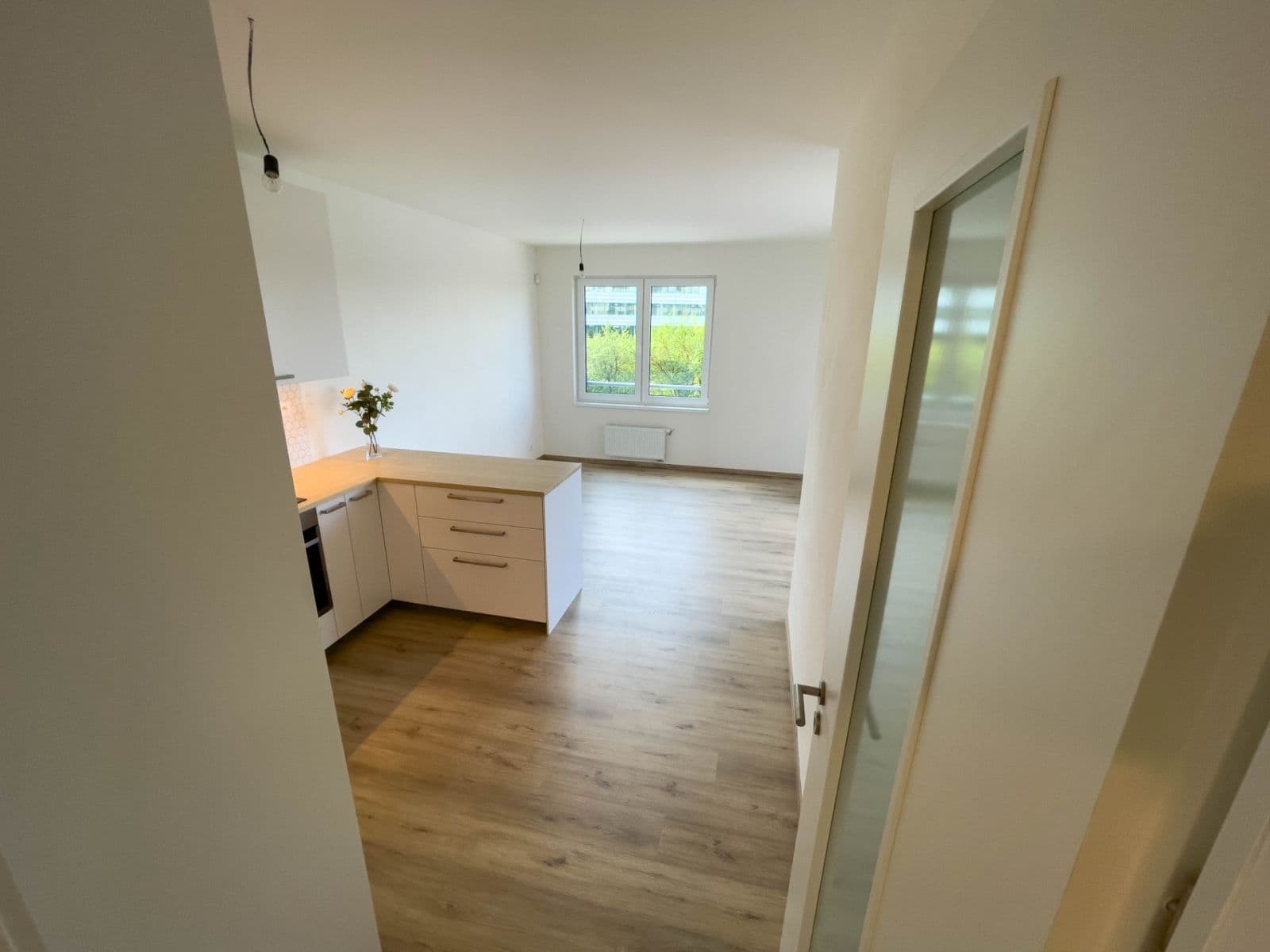 2 bedroom with open-plan kitchen flat to rent, 71 m², K Metru, Prague, Prague 2 bedroom with open-plan kitchen flat to rent, 71 m², K Metru, Prague, Prague