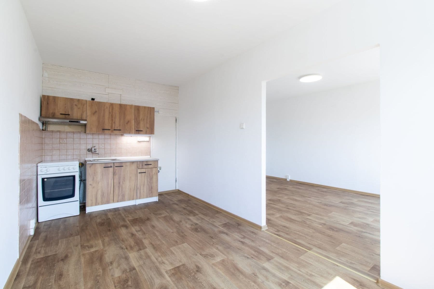 3 bedroom flat to rent, 68 m², Rembrandtova, Prague, Prague 3 bedroom flat to rent, 68 m², Rembrandtova, Prague, Prague