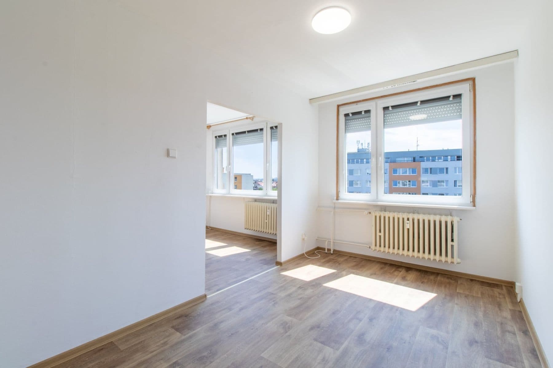 3 bedroom flat to rent, 68 m², Rembrandtova, Prague, Prague 3 bedroom flat to rent, 68 m², Rembrandtova, Prague, Prague
