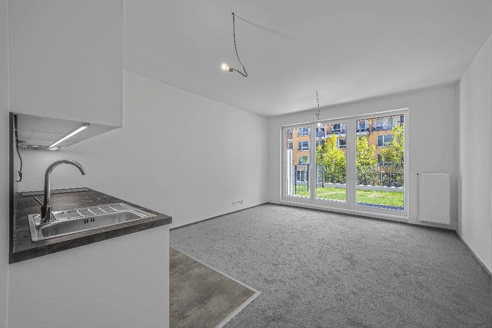 Studio flat to rent, 32 m², Gerstelova, Prague, Prague Studio flat to rent, 32 m², Gerstelova, Prague, Prague