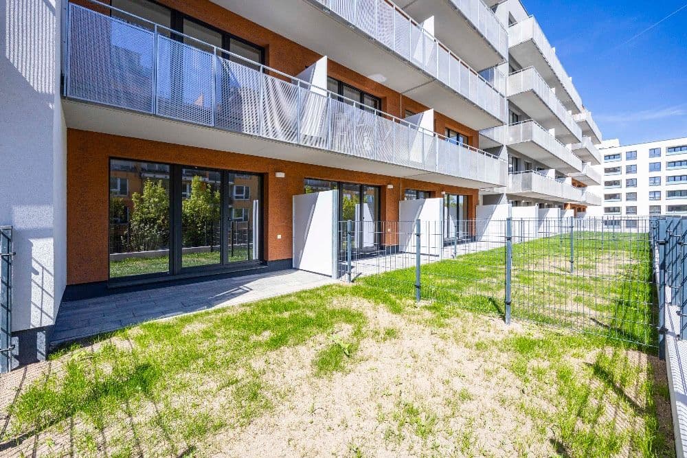 Studio flat to rent, 32 m², Gerstelova, Prague, Prague Studio flat to rent, 32 m², Gerstelova, Prague, Prague