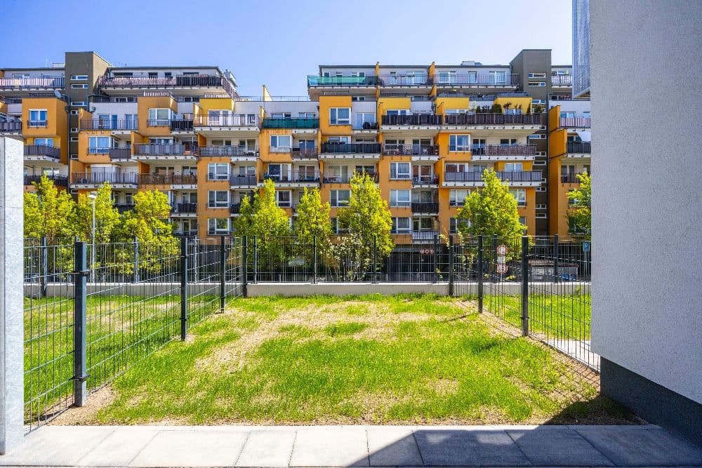 Studio flat to rent, 32 m², Gerstelova, Prague, Prague Studio flat to rent, 32 m², Gerstelova, Prague, Prague