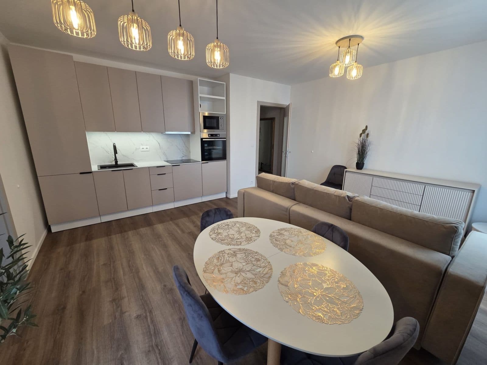 1 bedroom with open-plan kitchen flat for sale, 50 m², Arnošta Valenty, Prague, Prague 1 bedroom with open-plan kitchen flat for sale, 50 m², Arnošta Valenty, Prague, Prague