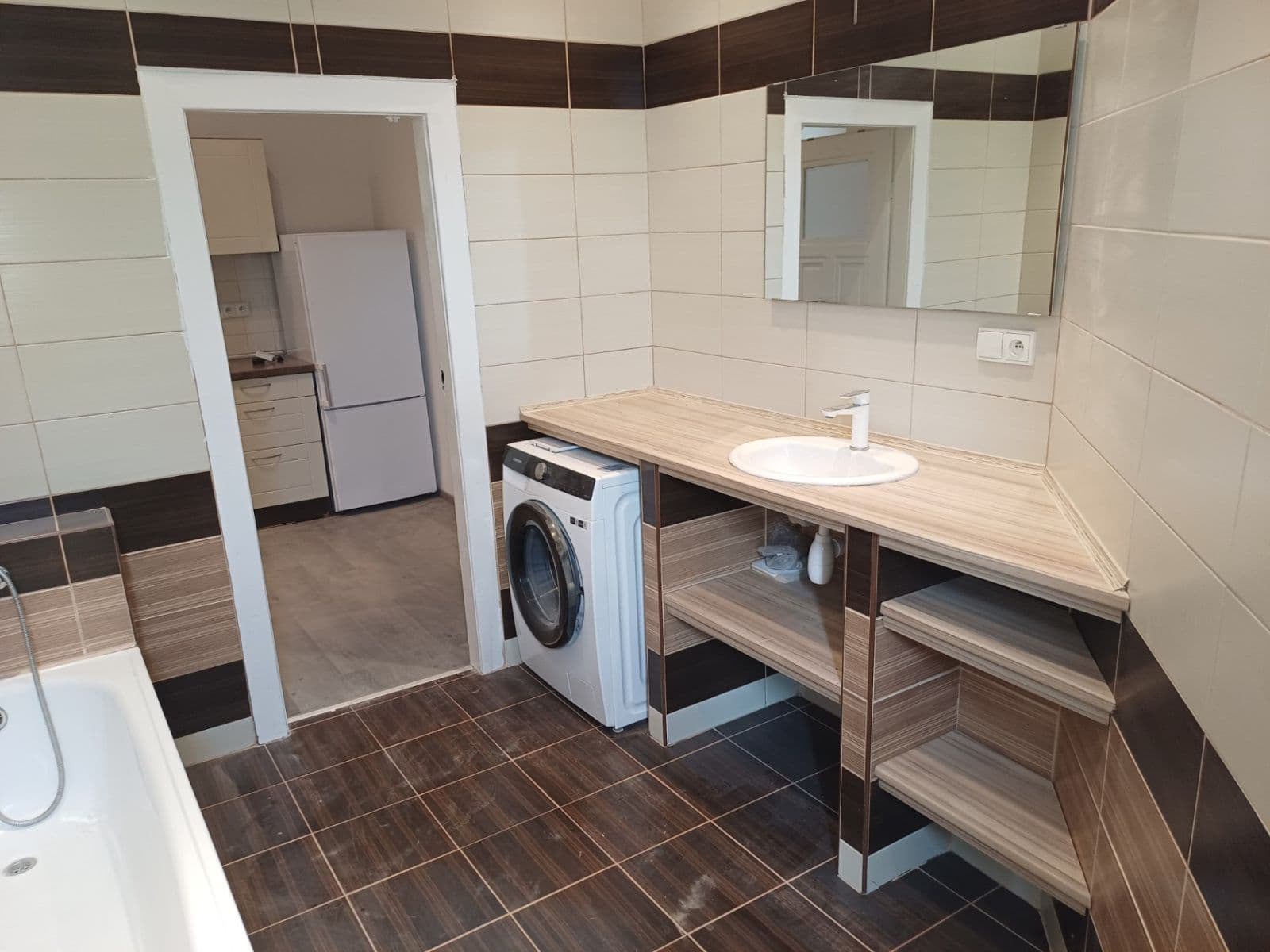 1 bedroom with open-plan kitchen flat to rent, 48 m², Madridská, Prague, Prague 1 bedroom with open-plan kitchen flat to rent, 48 m², Madridská, Prague, Prague