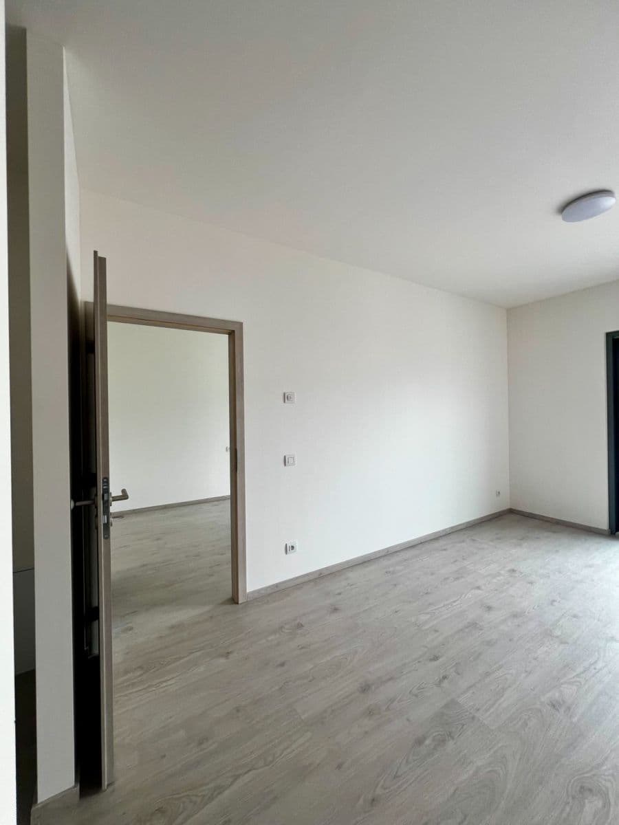 1 bedroom with open-plan kitchen flat to rent, 46 m², K Jezírku, Herink, Středočeský Region 1 bedroom with open-plan kitchen flat to rent, 46 m², K Jezírku, Herink, Středočeský Region
