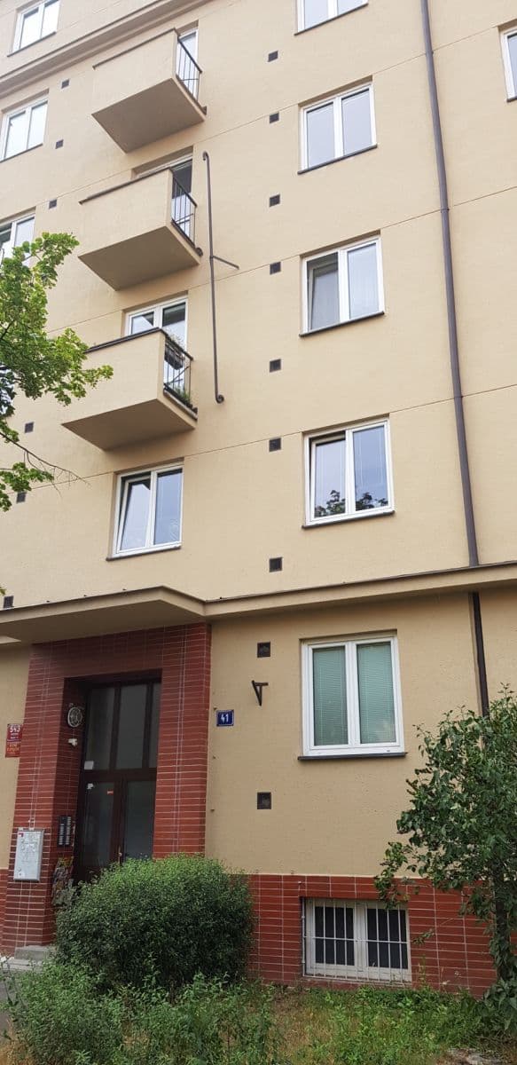 2 bedroom flat to rent, 54 m², 28. pluku, Prague, Prague 2 bedroom flat to rent, 54 m², 28. pluku, Prague, Prague