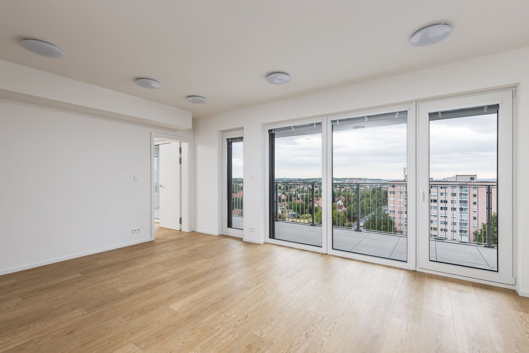 1 bedroom with open-plan kitchen flat to rent, 57 m², Hábova, Prague, Prague 1 bedroom with open-plan kitchen flat to rent, 57 m², Hábova, Prague, Prague