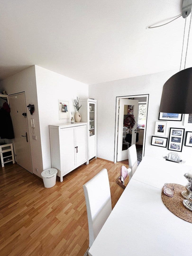 2 bedroom with open-plan kitchen flat to rent, 105 m², Apoldaer Weg 5, Mannheim, Baden-Württemberg 2 bedroom with open-plan kitchen flat to rent, 105 m², Apoldaer Weg 5, Mannheim, Baden-Württemberg