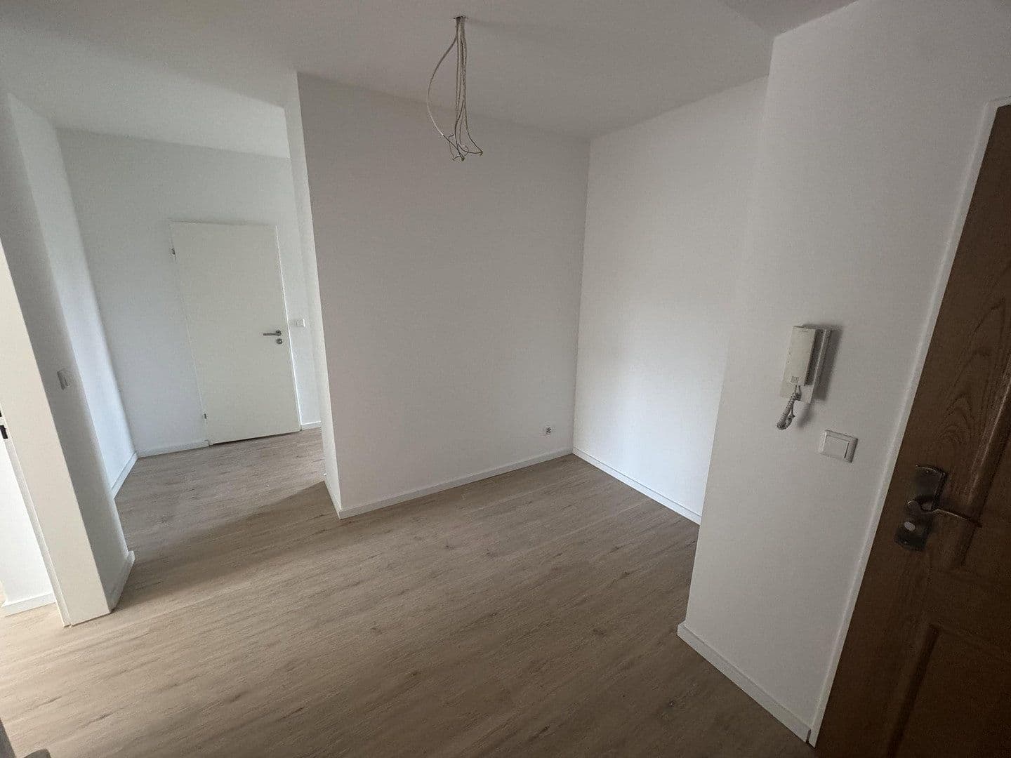 2 bedroom flat to rent, 70 m², Am Weidengraben 48, Duisburg, North Rhine-Westphalia 2 bedroom flat to rent, 70 m², Am Weidengraben 48, Duisburg, North Rhine-Westphalia