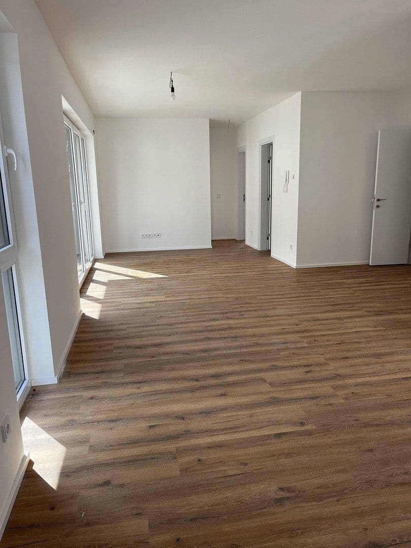 3 bedroom flat to rent, 85 m², Waghäuselerstraße, Neulußheim, Baden-Württemberg 3 bedroom flat to rent, 85 m², Waghäuselerstraße, Neulußheim, Baden-Württemberg