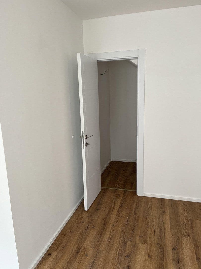 3 bedroom flat to rent, 85 m², Waghäuselerstraße, Neulußheim, Baden-Württemberg 3 bedroom flat to rent, 85 m², Waghäuselerstraße, Neulußheim, Baden-Württemberg