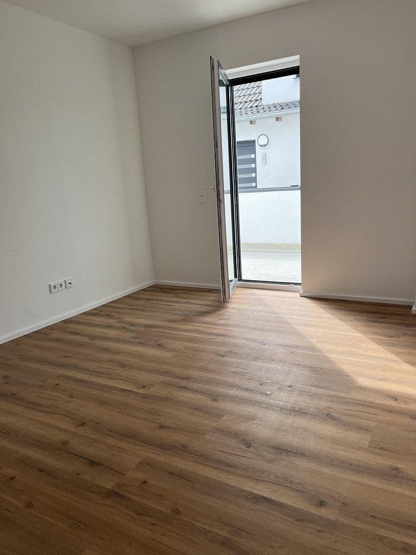 3 bedroom flat to rent, 85 m², Waghäuselerstraße, Neulußheim, Baden-Württemberg 3 bedroom flat to rent, 85 m², Waghäuselerstraße, Neulußheim, Baden-Württemberg