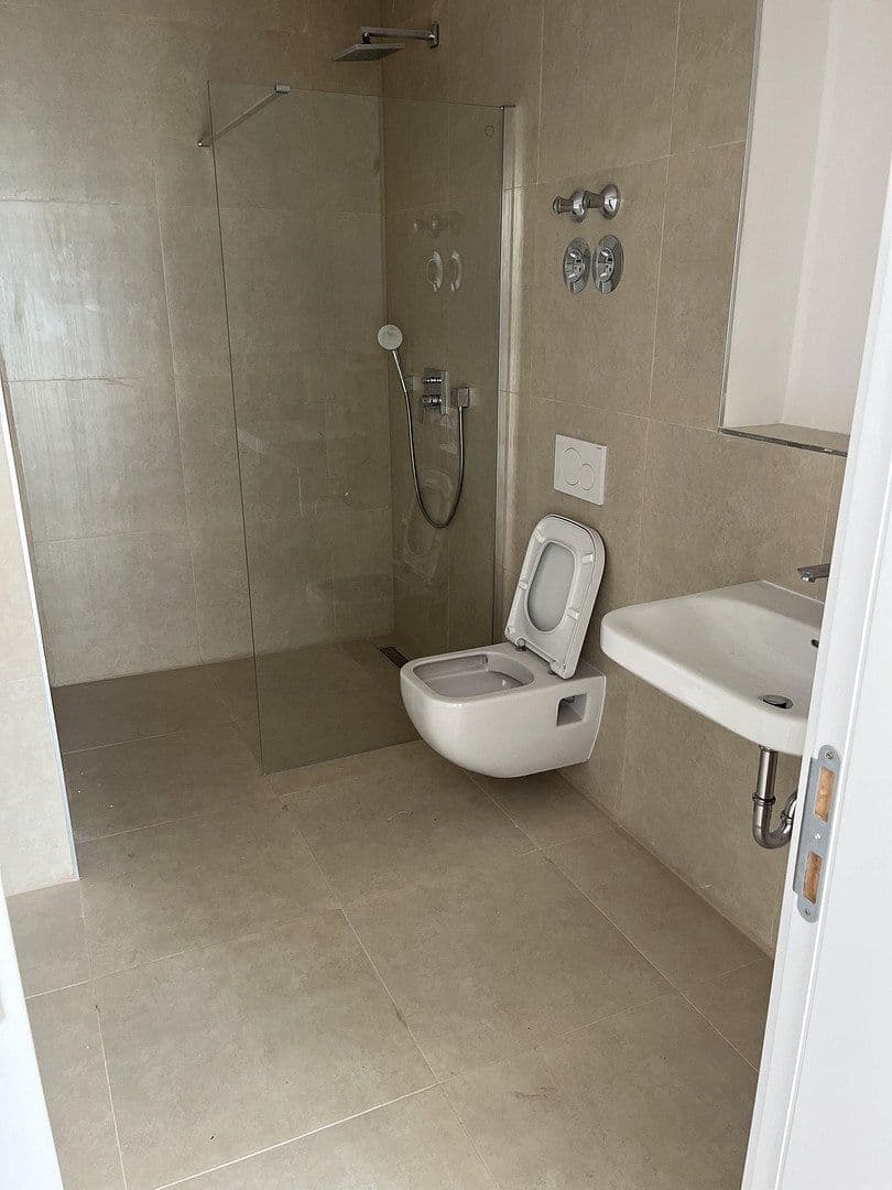 3 bedroom flat to rent, 85 m², Waghäuselerstraße, Neulußheim, Baden-Württemberg 3 bedroom flat to rent, 85 m², Waghäuselerstraße, Neulußheim, Baden-Württemberg
