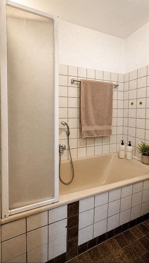 2 bedroom with open-plan kitchen flat to rent, 80 m², Herten, North Rhine-Westphalia 2 bedroom with open-plan kitchen flat to rent, 80 m², Herten, North Rhine-Westphalia
